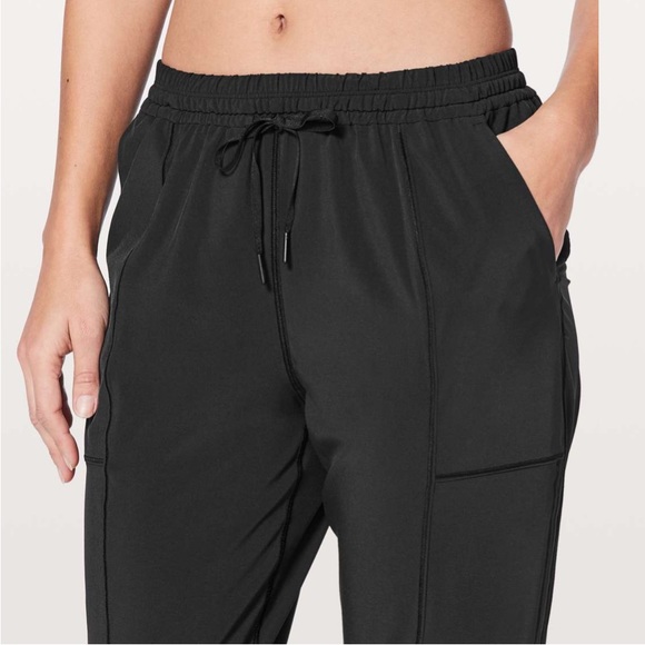 ❤️ Lululemon Final Play Crop Pant *23" in Black B22 - Picture 11 of 13